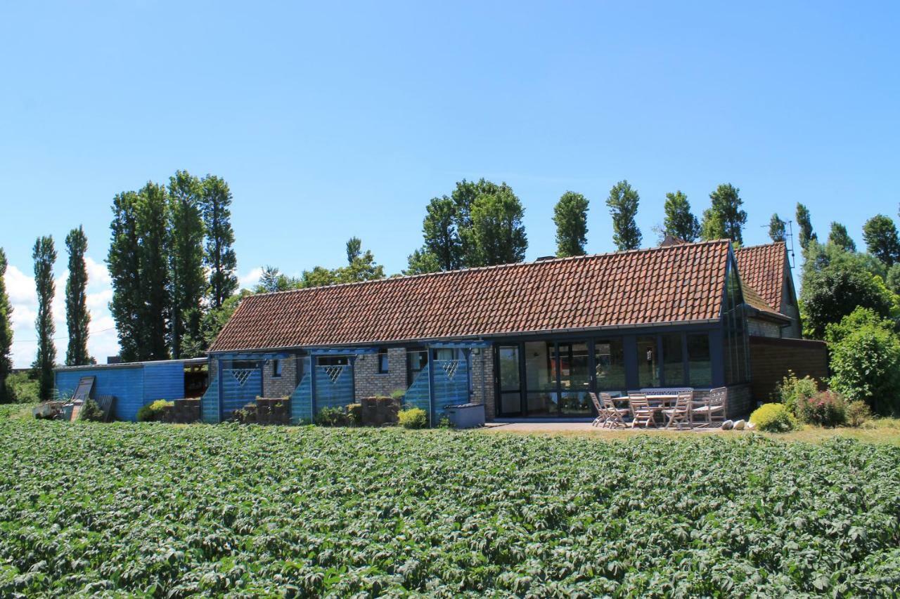 Bed and Breakfast Ateljee Devlaux Верне Екстер'єр фото